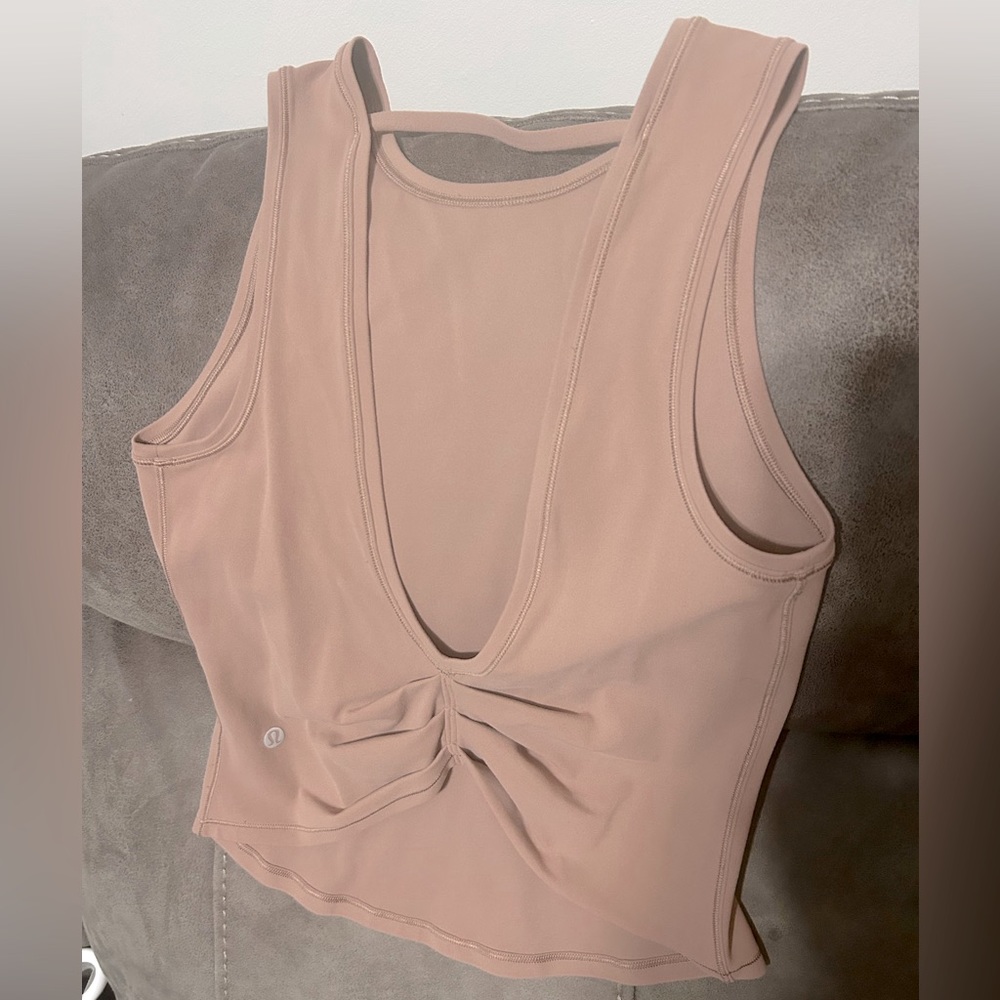 Lululemon open cinched back tank